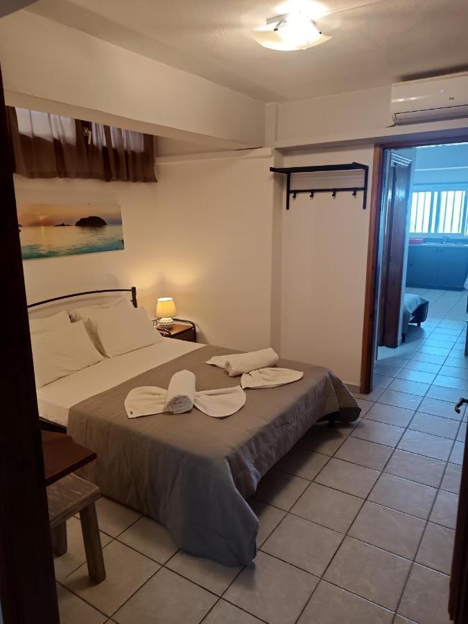 Voulias Αpartments Apartman Kíni Kültér fotó